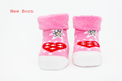 Alpini - New Born Socken "Herz" pink