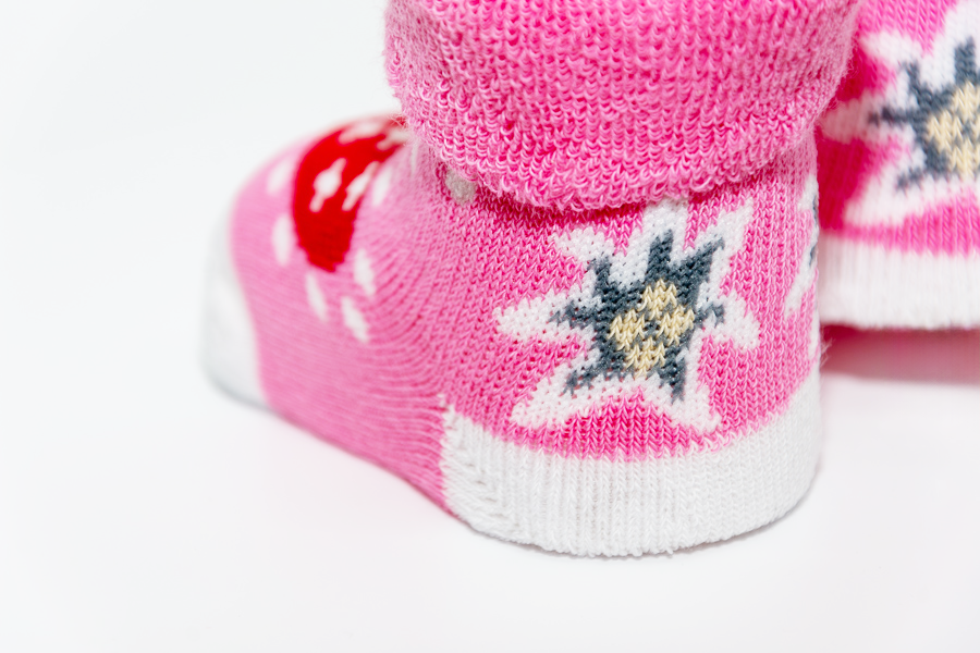 Alpini - New Born Socken "Herz" pink